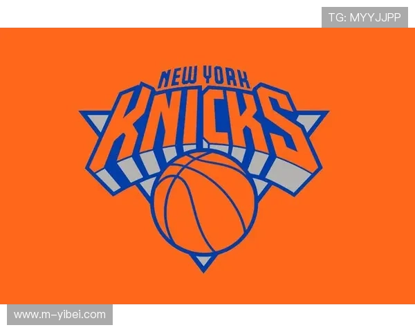 尼克斯主场麦迪逊广场花园气氛火热,球迷高呼防守口号 尼克斯主场麦迪逊广场花园气氛火热,球迷高呼防守口号